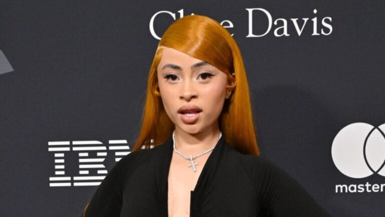 Ice Spice propose une mise à jour majeure du statut de son premier album « Y2k »