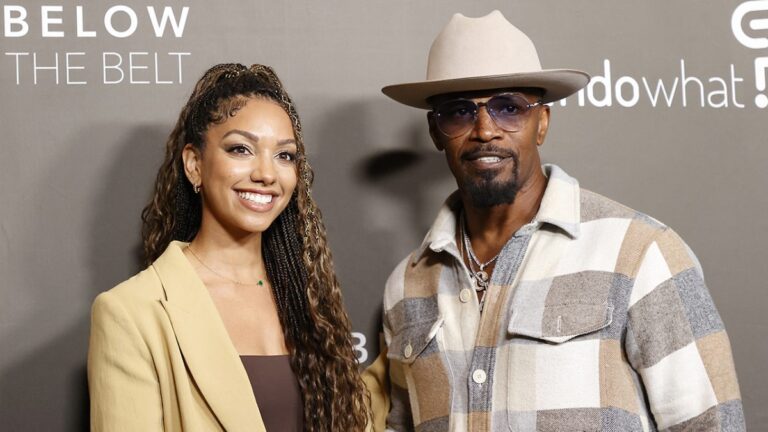 Jamie Foxx revient pour animer « Beat Shazam » aux côtés de sa fille suite à un problème de santé