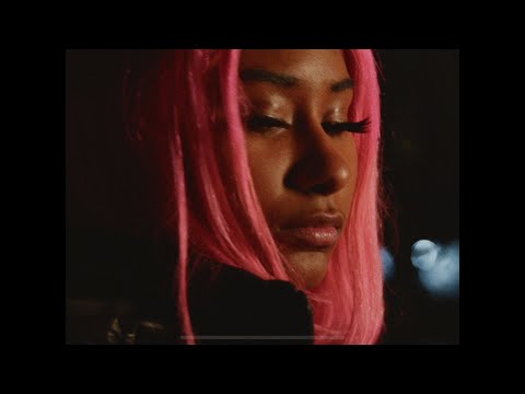 Ming Luanli recommence Nicki Minaj