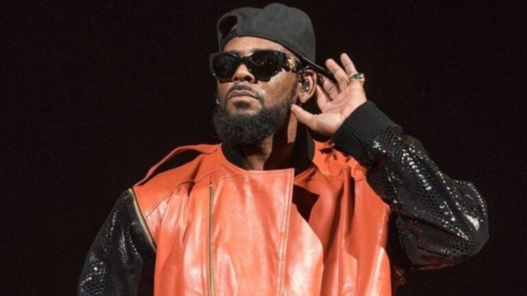 R. Kelly poursuit les États-Unis pour la saisie des fonds de l'économat