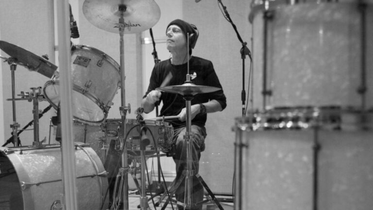 Keith LeBlanc, batteur pionnier du hip hop, décède à 70 ans
