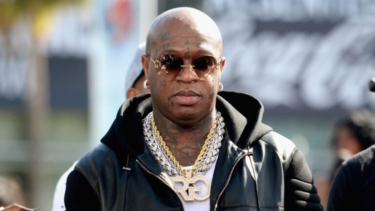 Birdman donne son avis sur la question de savoir si le hip-hop est devenu « doux » depuis les années 90