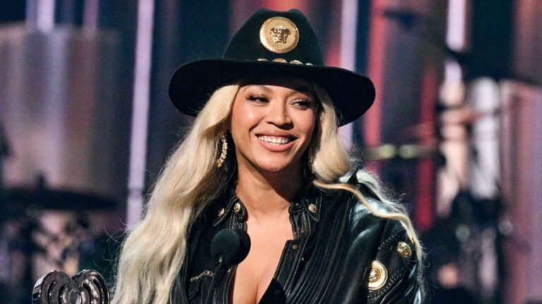 « Cowboy Carter » de Beyoncé atteint la première place des charts country