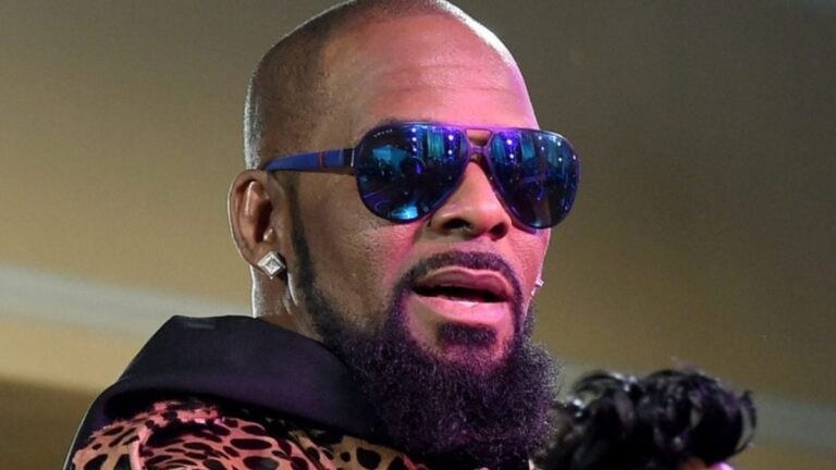 La condamnation pour pornographie juvénile de R. Kelly confirmée à Chicago