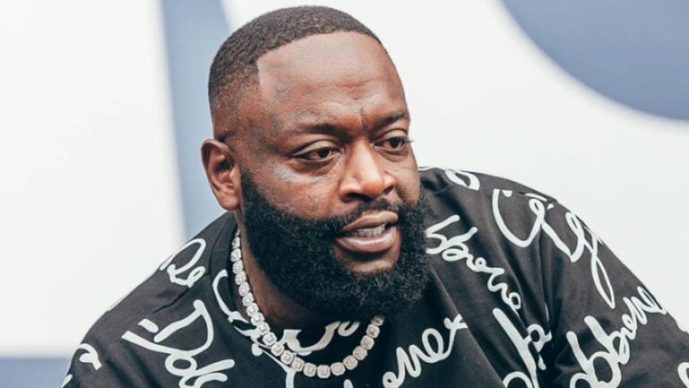 Rick Ross partage des confessions hilarantes dans un club de strip-tease