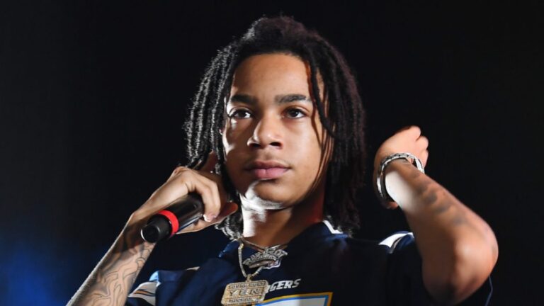 YBN Nahmir met fin à une réclamation pour arrachage de chaîne avec une preuve vidéo : « Internet est faux comme l'enfer »