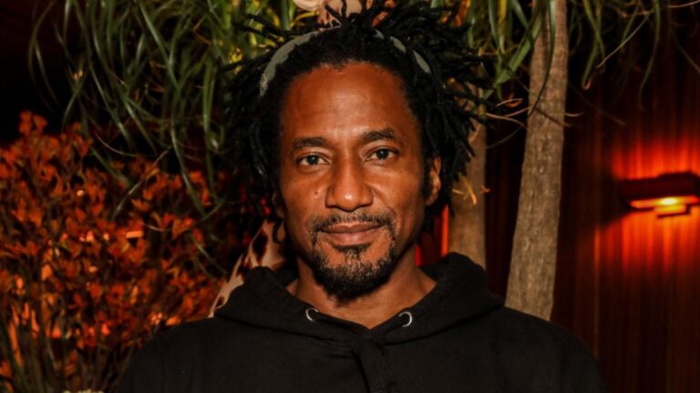 Q-Tip reçoit un doctorat honorifique au Berklee College of Music : « Toujours pinçant » [Myself]'