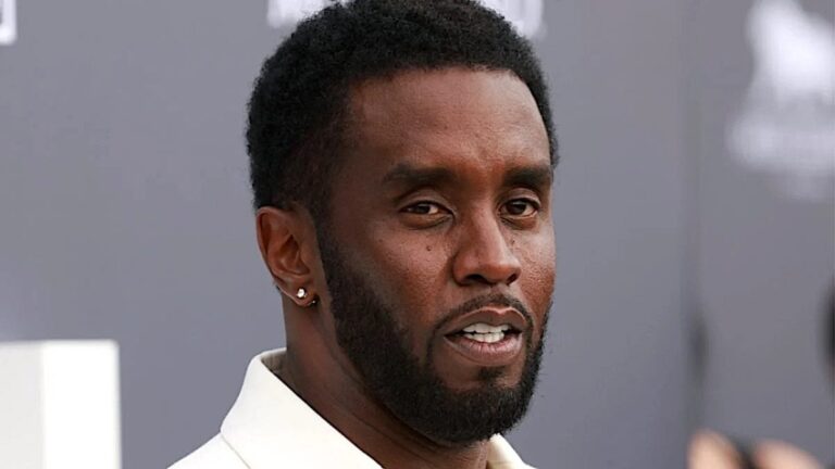 Diddy résiste avec défi à « la tempête » des allégations d’agression sexuelle