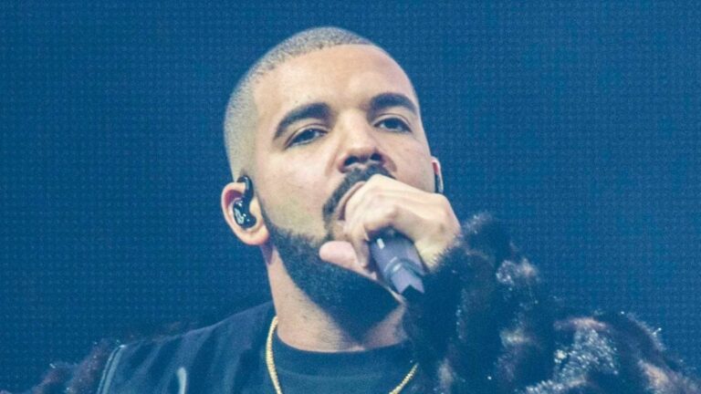 Drake remet un manoir californien sur le marché pour 88 millions de dollars