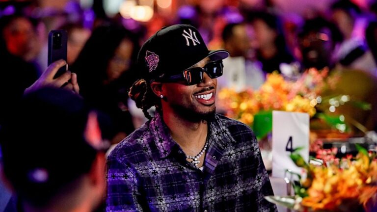 Metro Boomin fait un don de 100 000 $ à des œuvres caritatives pour les femmes en l'honneur de sa défunte mère