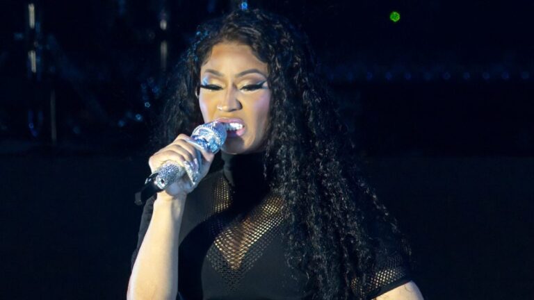 Nicki Minaj annonce la deuxième étape de la tournée Pink Friday 2 : « Nous l'avons fait, Barbz »