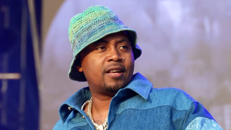 Nas se produit avec son « rappeur préféré » au Roots Picnic