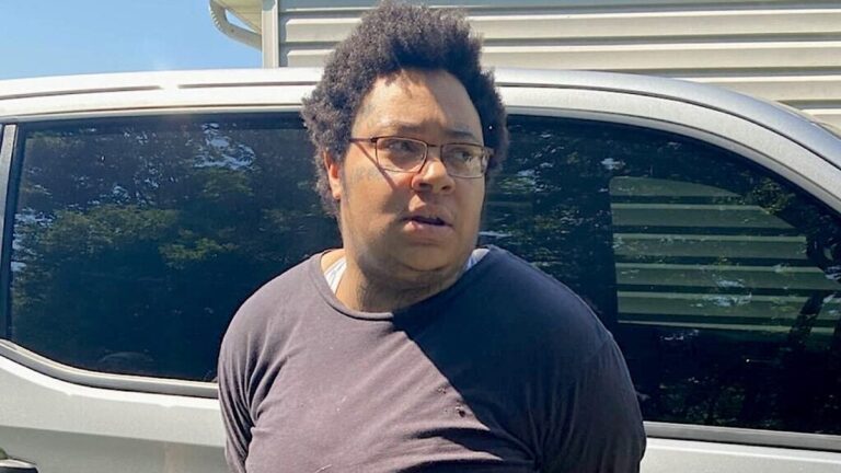 Le rappeur Virginia 23 Brazy arrêté pour le meurtre d'un garçon de 10 ans après des mois de cavale