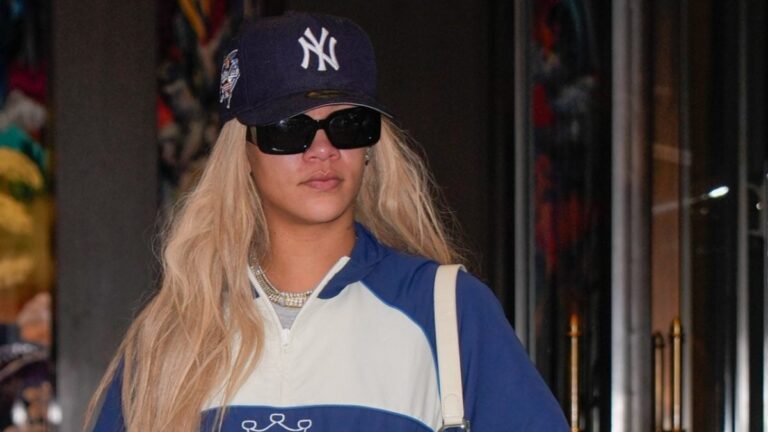 Rihanna Trolls Les Fans Et Les Paparazzi Avec Une Déclaration Sur La Retraite
