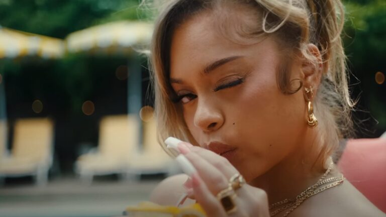 Latto annonce un nouvel album « Sweet Honey Iced Tea » avec une bande-annonce inspirée de « ATL » remplie de stars