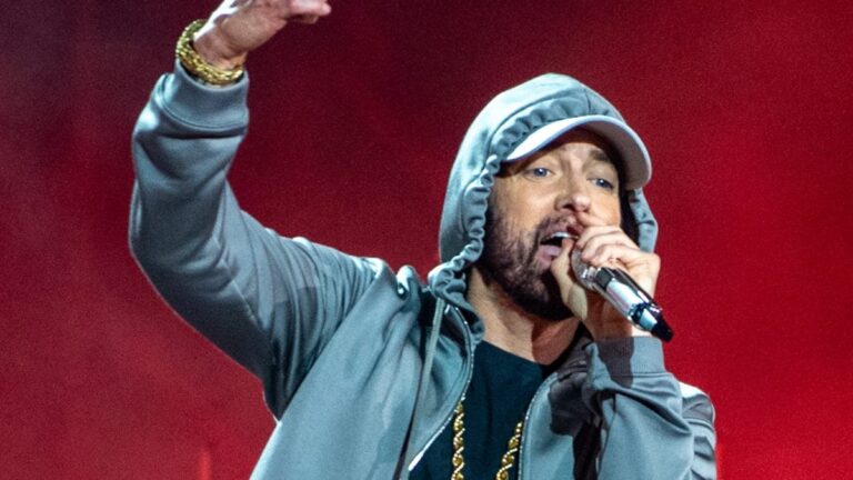 Eminem s'associe à un fast-food pour une collaboration avec « White Rapper »