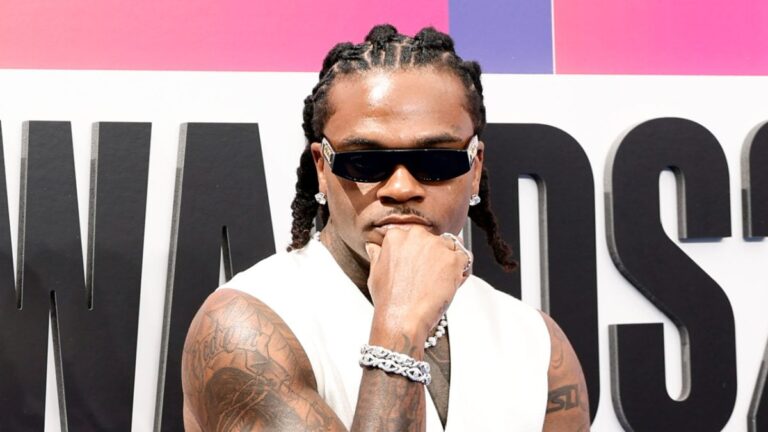 Gunna confronté à un inconnu qui l'appelle un « rat » aux BET Awards