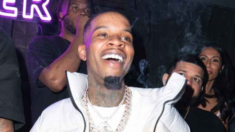 Tory Lanez annonce qu'il sortira de nouvelles chansons chaque semaine depuis la prison