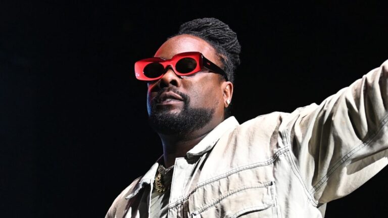 Wale présente une nouvelle chanson tout en dévoilant une collaboration tant attendue avec Nike