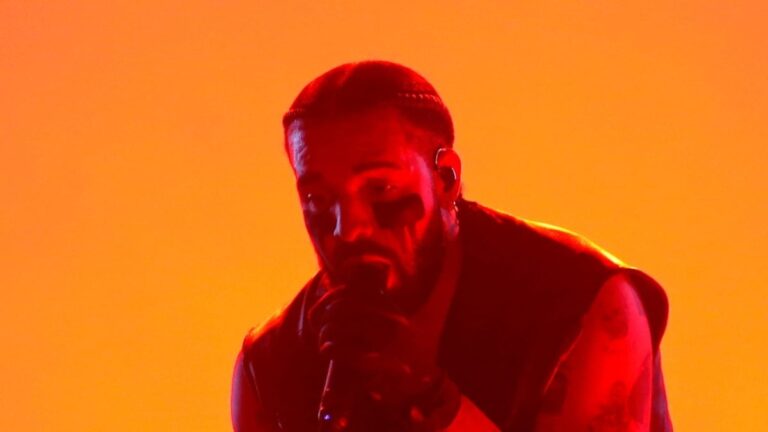 Drake fait l'objet d'une grève des droits d'auteur de la part d'Universal pour des chansons inédites