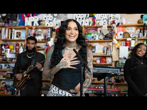 Vidéo Youtube - Kehlani dénonce l'occupation en Palestine, au Congo et ailleurs lors d'un concert sur Tiny Desk