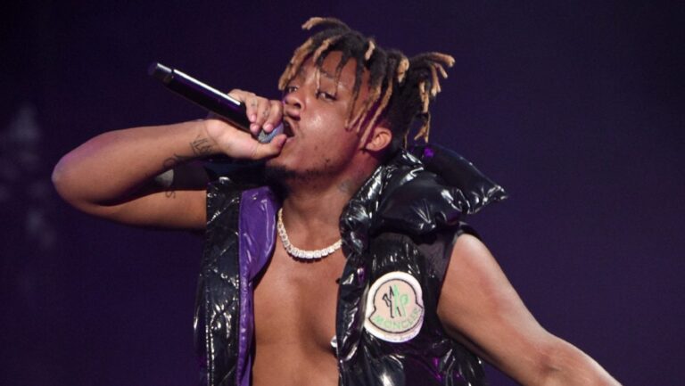 Le producteur de Juice WRLD poursuit sa succession pour obtenir des royalties sur sa collaboration avec BTS
