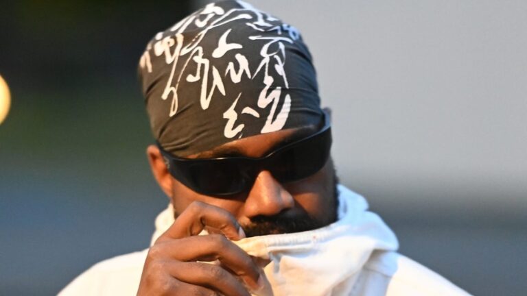 Les fans de Kanye West sont convaincus qu'il a utilisé l'IA pour recréer sa propre voix dans « Vultures 2 »
