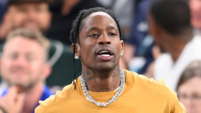 Travis Scott arrêté à Paris après une prétendue bagarre avec son garde du corps
