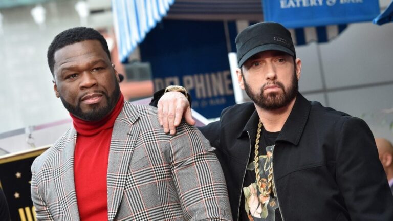 50 Cent pensait qu'on le punkait lorsqu'il a rencontré Eminem pour la première fois : « C'était fou »