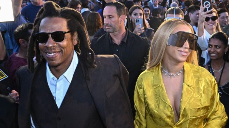 Beyoncé et JAY-Z célèbrent le lancement de SirDavis avec un somptueux dîner à Paris