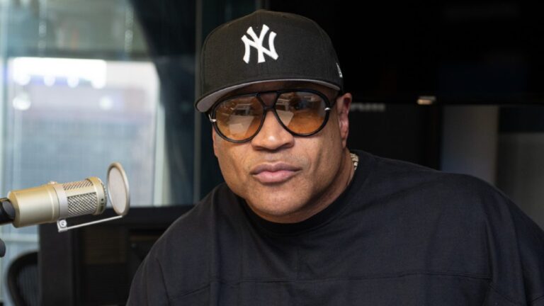 LL Cool J admet avoir « complètement foiré » une chanson controversée « raciste accidentelle »