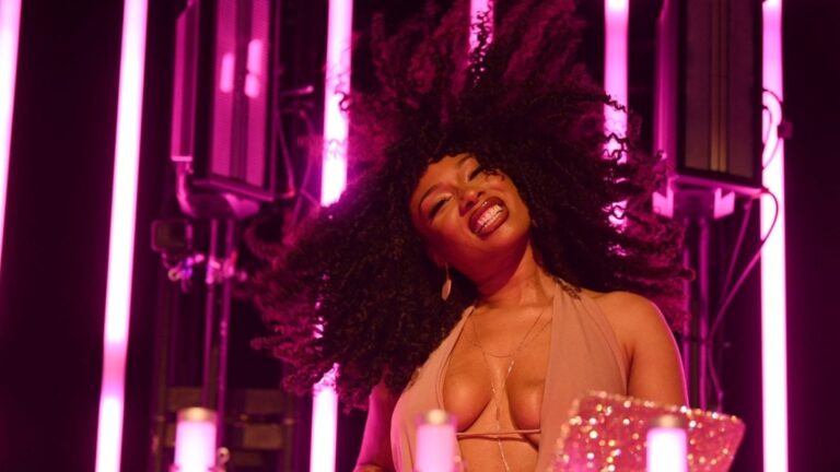 Megan Thee Stallion révèle sa collaboration de rêve : « Nous serions si mignonnes l'une à côté de l'autre »