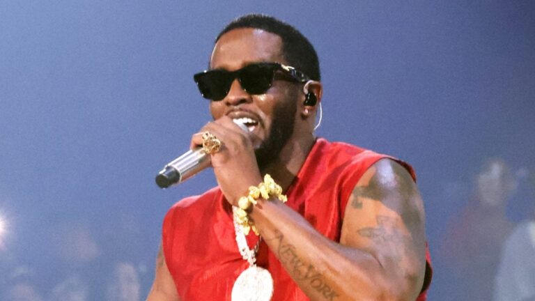 Diddy donne des commandes de « lotion » dans une vidéo de fête refaite au milieu d'un drame sur l'huile pour bébé