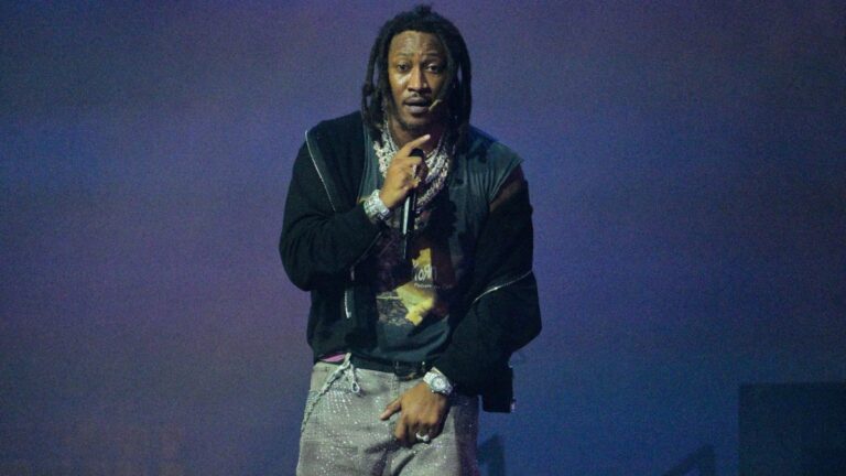 Future obtient chaque morceau de « Mixtape Pluto » sur le Billboard Hot 100