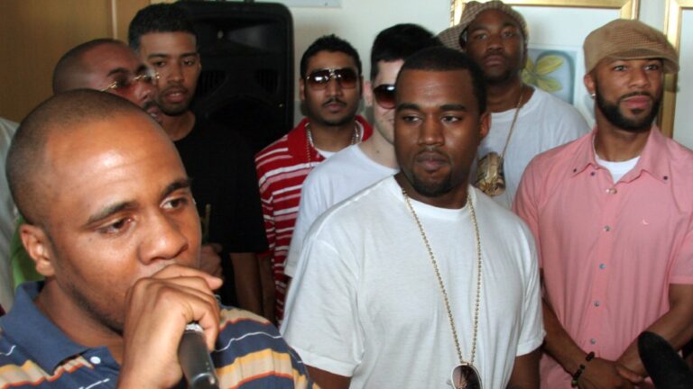 Consequence partage des vers inédits de Classic Common & Chanson de Kanye West
