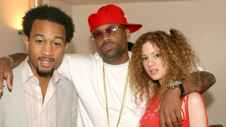 Dame Dash critique John Legend pour ne pas avoir signé avec Roc-A-Fella