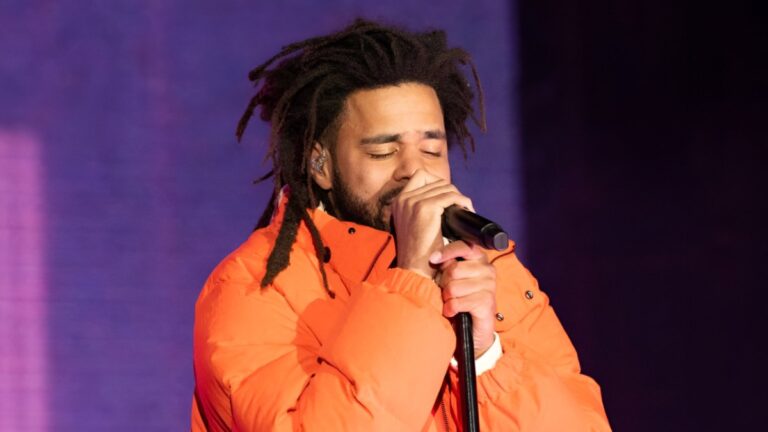 J. Cole prépare un spectacle de répétition intime à New York avant le concert du Madison Square Garden