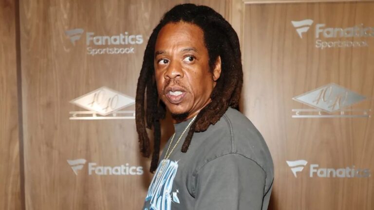 JAY-Z répond à l'accusateur de viol admettant des « erreurs » dans le procès : « La justice arrive »