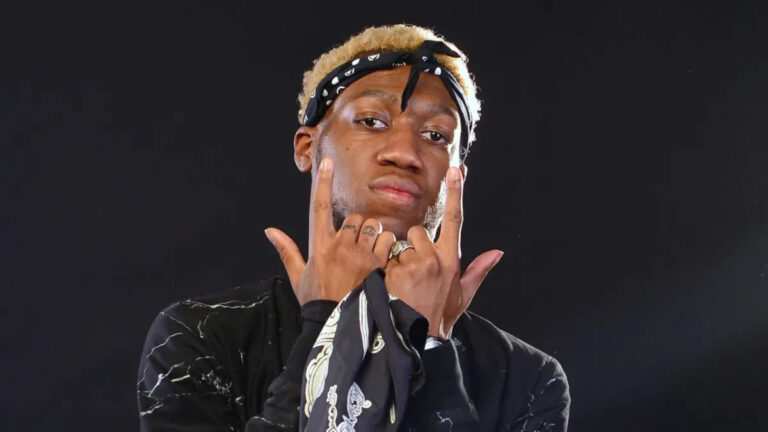 OG Maco décède à l'âge de 32 ans après avoir succombé à une blessure par balle à la tête