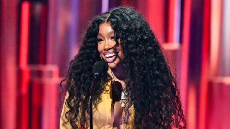 SZA sort enfin l'album de luxe « SOS » « Lana » : streaming