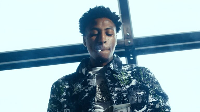 NBA YoungBoy obtient une date de sortie de prison après un accord de plaidoyer sur les armes à feu et la drogue