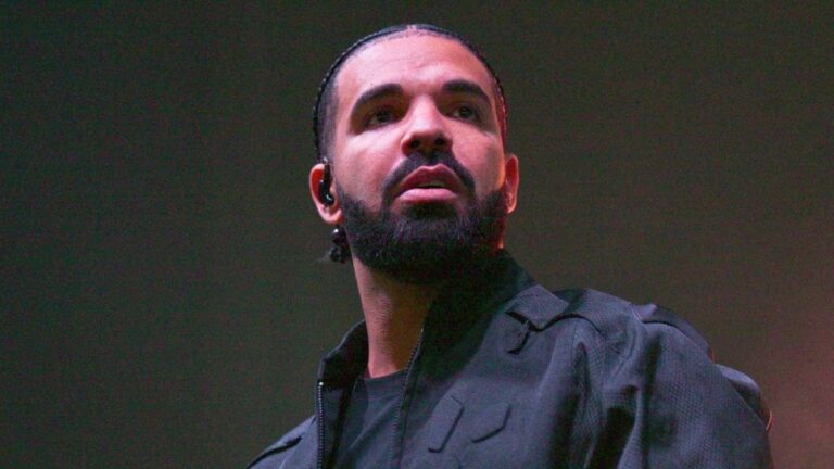 Drake reçoit une réponse enflammée de la part d'UMG suite au procès en diffamation « Pas comme nous »