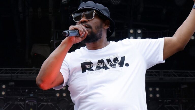 Beanie Sigel révèle qu'il a perfectionné ses compétences culinaires en prison : « J'ai cuisiné pour les gardes »