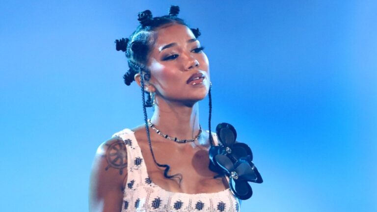 La maison de Jhené Aiko détruite par les incendies de Los Angeles : « Mon cœur est lourd »