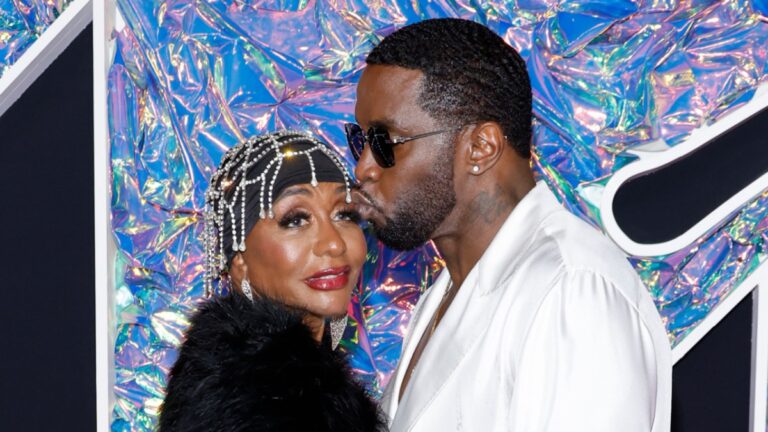 La mère de Diddy l'aurait exposé à des soirées sexuelles sauvages dans une maison d'enfance