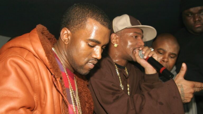 Kanye West révèle que Dipset a essayé de le «tuer» sur le rythme «Izzo» de Jay-Z