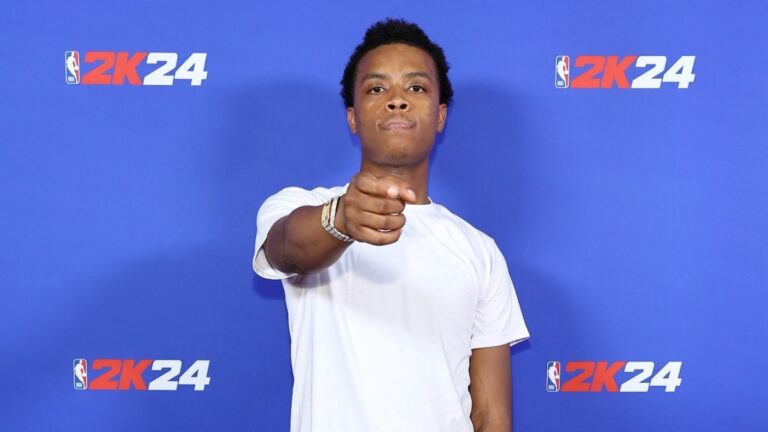 Le rappeur de NY Drill Sha Ek a accusé de tentative de meurtre pour une fusillade qui a blessé 3 personnes