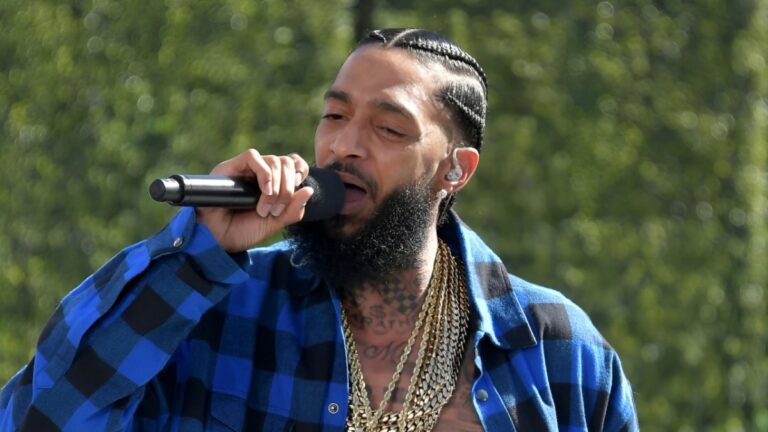 La marque Marathon de Nipsey Hussle se développe avec l'ouverture du restaurant La Burger
