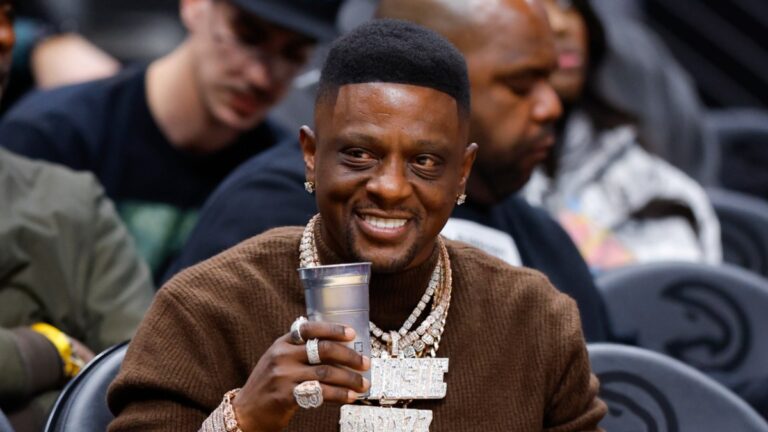 Boosie Badazz admet qu'il «porte à peine des tiroirs»
