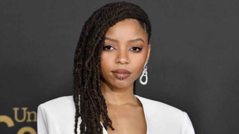 Chlöe Bailey & amp; Label appelé «  Moderning Swindlers '' dans le procès par l'auteur-compositeur